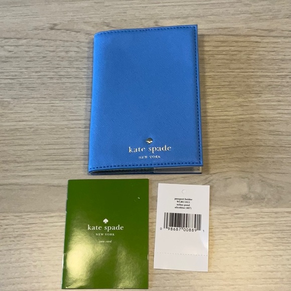 kate spade Accessories Kate Spade New York Mikas Pond Passport